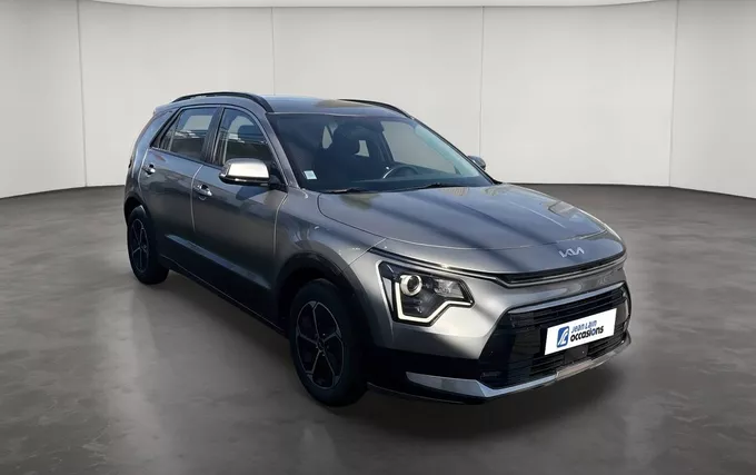 KIA NIRO 1.6 GDi 183 ch PHEV DCT6 Active extérieur trois quart avant droit 2132049