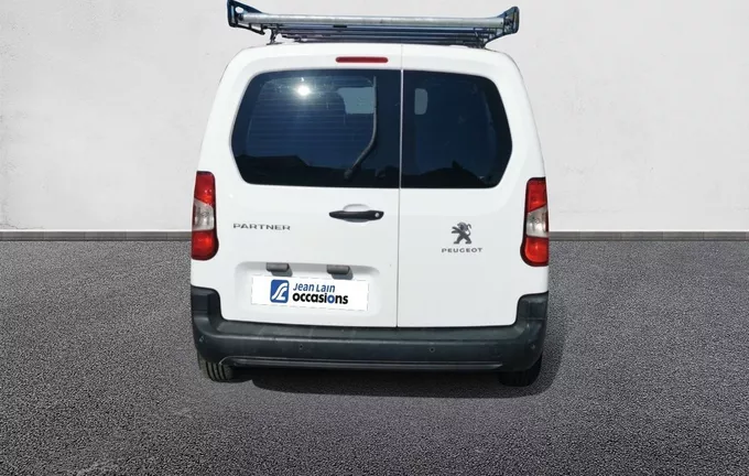 PEUGEOT PARTNER FOURGON STANDARD 1000 KG PURETECH 110 S&S BVM6 GRIP extérieur arrière 560630