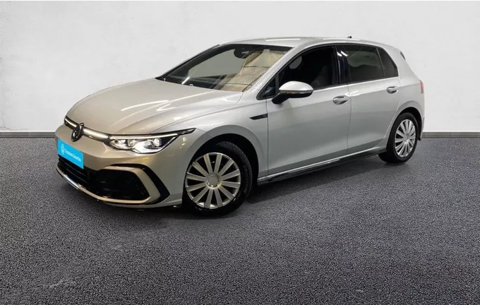 VOLKSWAGEN GOLF 1.5 eTSI OPF 150 DSG7 R-Line extérieur trois quart avant gauche 2130290