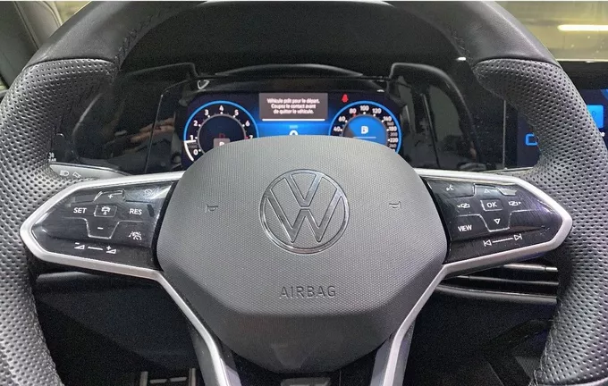 VOLKSWAGEN GOLF 1.5 eTSI OPF 150 DSG7 R-Line photo 17 2130290