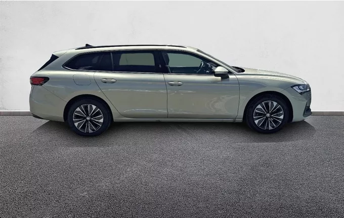 SKODA SUPERB Combi 1.5 TSI mHEV 150 ch ACT DSG7 Selection extérieur trois quart arrière gauche 2128507