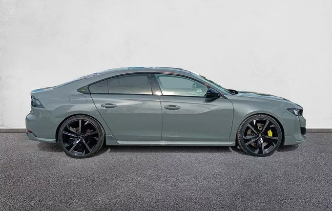 PEUGEOT 508 Hybrid4 360 e-EAT8 Peugeot Sport Engineered extérieur côté droit 560423