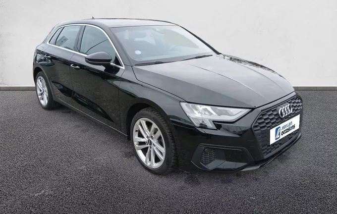 AUDI A3 Sportback 30 TFSI 110 Design extérieur trois quart avant droit 2123428