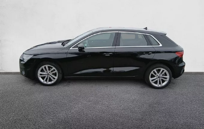AUDI A3 Sportback 30 TFSI 110 Design extérieur côté gauche 2123428