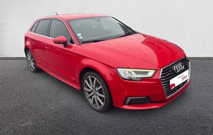 AUDI A3 Sportback 40 e-tron 204 S tronic 6 extérieur trois quart avant droit 2124096