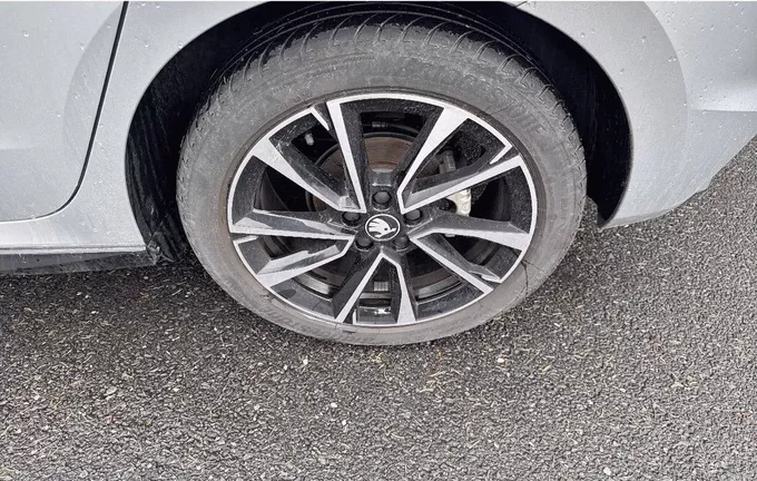 SKODA FABIA 1.0 TSI 116 ch EVO 2 DSG7 Monte-Carlo photo 12 2127831