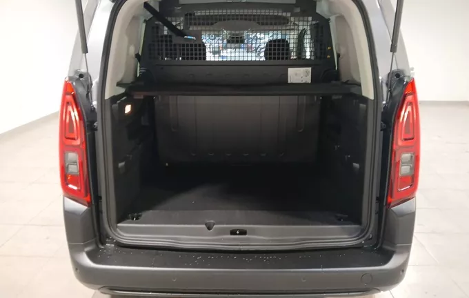 CITROEN BERLINGO Taille M BlueHDi 130 S&S EAT8 Max extérieur arrière 945548
