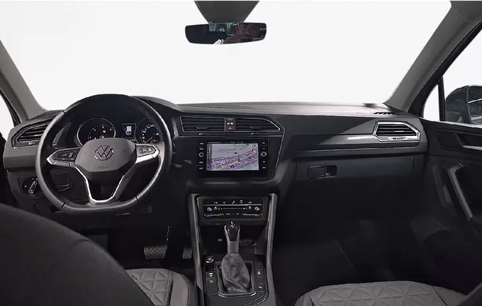 VOLKSWAGEN TIGUAN 2.0 TDI 150ch DSG7 Life Business extérieur trois quart avant droit 2127581
