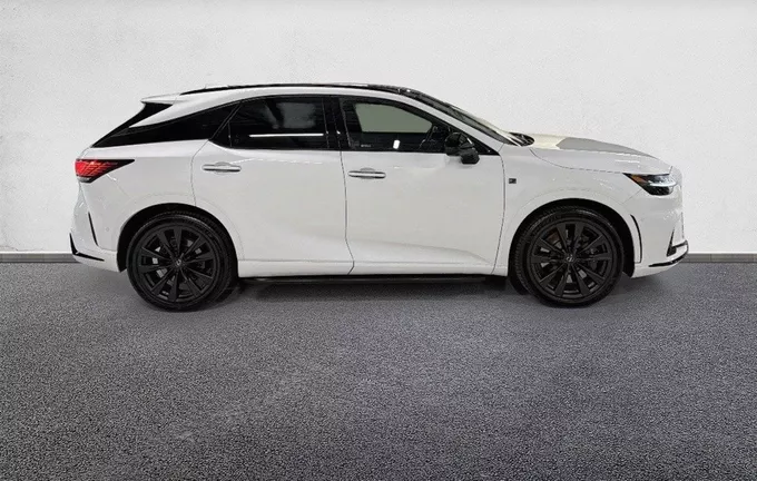 LEXUS RX 500h 4WD F SPORT Executive extérieur côté droit 1102668