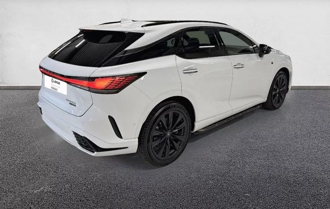 LEXUS RX 500h 4WD F SPORT Executive extérieur trois quart arrière droit 1102668