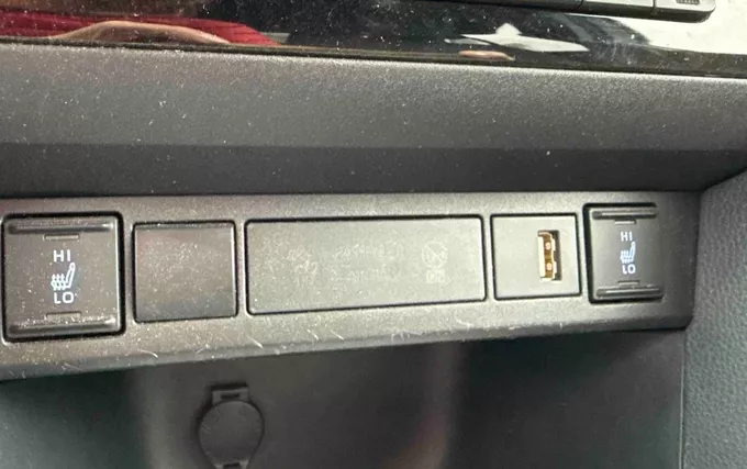 TOYOTA YARIS CROSS Hybride 116h 2WD Design photo 14 1104007