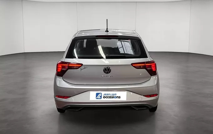 VOLKSWAGEN POLO 1.0 TSI 95 S&S DSG7 Life Plus extérieur arrière 2132958