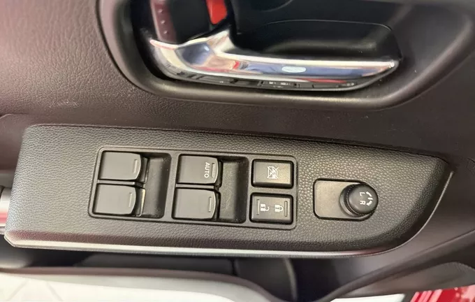 SUZUKI IGNIS 1.2 Dualjet Hybrid Auto CVT Privilège photo 19 13843