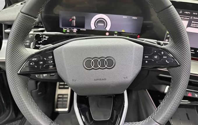 AUDI Q3 HYBRIDE Q3 e-hybrid 272 ch S tronic 6 Advanced photo 12 5525