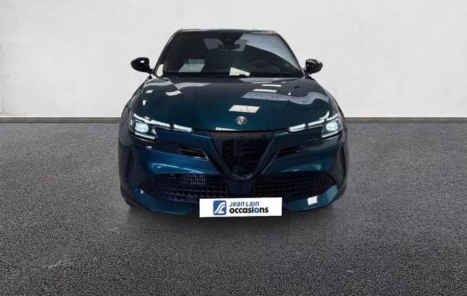 ALFA ROMEO JUNIOR 1.2 Ibrida 136 ch eDCT6 Speciale extérieur avant 2126806