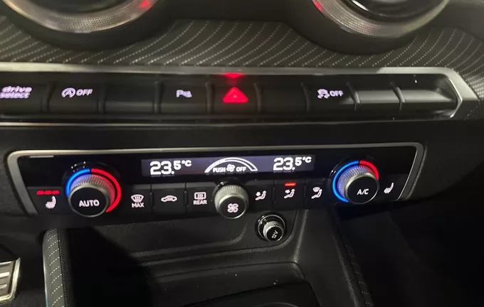 AUDI Q2 35 TFSI 150 S tronic 7 S line Plus photo 13 2127836
