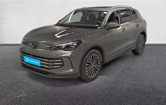 VOLKSWAGEN TIGUAN 1.5 eTSI 150ch DSG7 Elegance extérieur trois quart avant gauche 2129038
