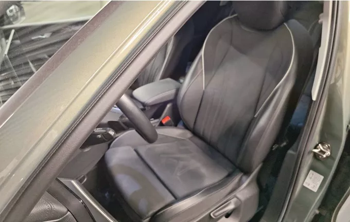 VOLKSWAGEN TIGUAN 1.5 eTSI 150ch DSG7 Elegance extérieur trois quart arrière droit 2129038