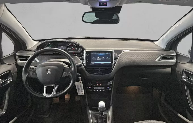 PEUGEOT 208 PureTech 110ch S&S BVM6 Tech Edition photo 18 2130128