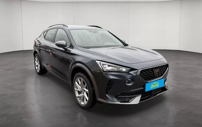 CUPRA FORMENTOR 1.5 TSI 150 ch DSG7 V extérieur trois quart avant droit 213622
