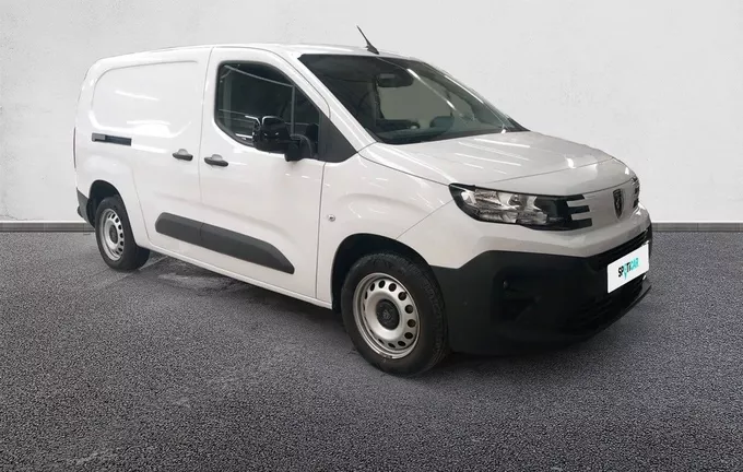 PEUGEOT PARTNER FOURGON XL 950 KG BLUEHDI 100 S&S BVM6 extérieur trois quart avant droit 945428