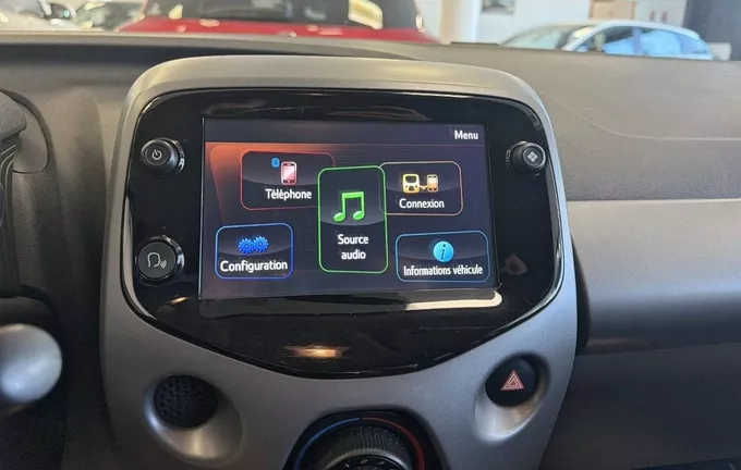 TOYOTA AYGO 1.0 VVT-i x-play photo 15 1103715