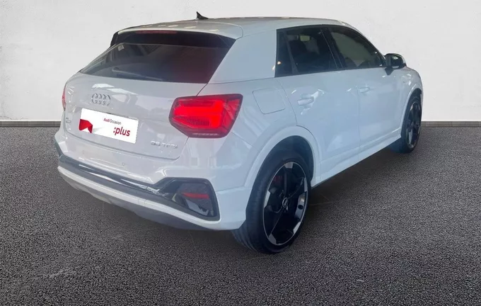 AUDI Q2 35 TFSI 150 S tronic 7 S line Plus extérieur trois quart arrière droit 2130390
