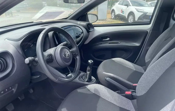 TOYOTA AYGO X 1.0 VVT-i 72 Dynamic photo 11 1103538