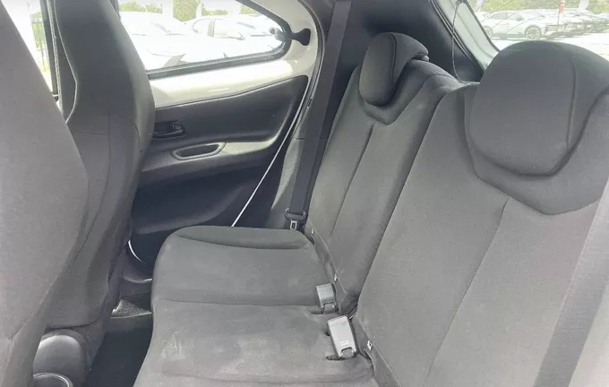 TOYOTA AYGO X 1.0 VVT-i 72 Dynamic photo 17 1103538