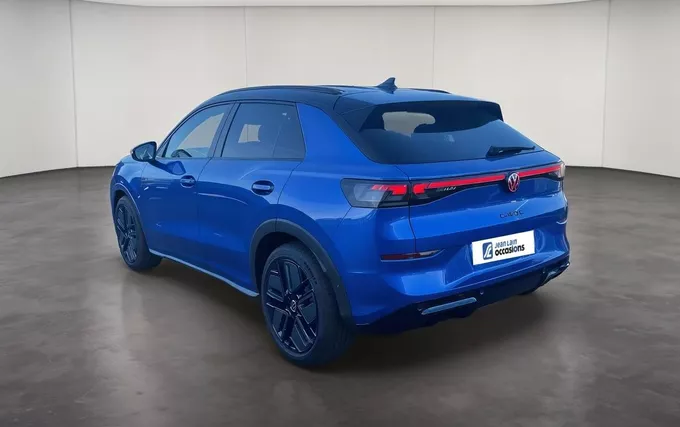 VOLKSWAGEN T-ROC 1.5 eTSI Hybrid 150 ch DSG7 R-Line extérieur trois quart arrière gauche 2132221