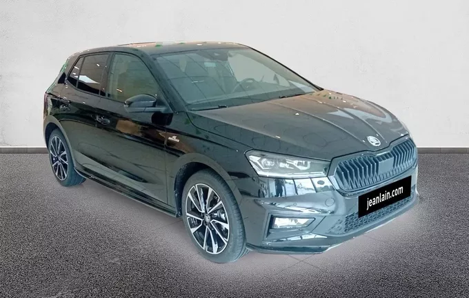 SKODA FABIA 1.0 TSI 95 ch EVO 2 BVM5 Monte-Carlo extérieur trois quart avant droit 3778