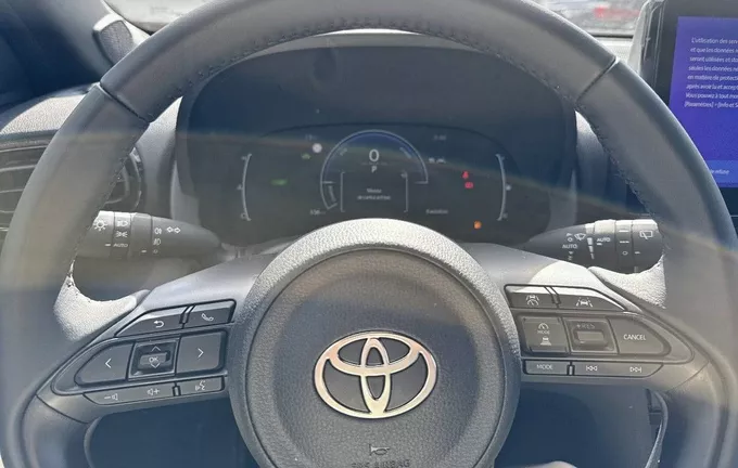 TOYOTA YARIS CROSS Hybride 116h 2WD Design photo 12 1103441