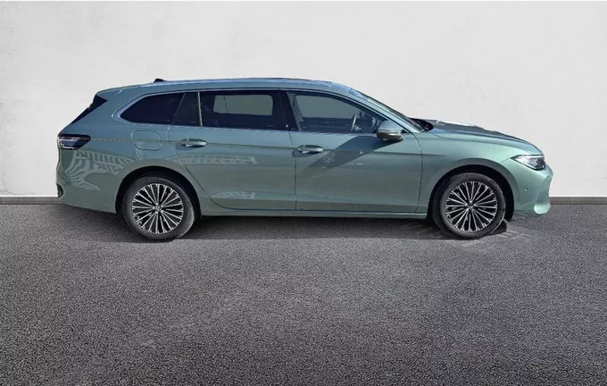 VOLKSWAGEN PASSAT 1.5 eTSI OPF 150 DSG7 Elegance extérieur côté droit 2127938