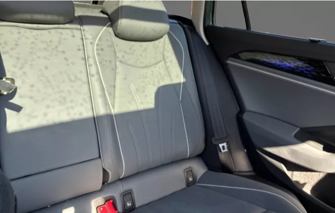 VOLKSWAGEN PASSAT 1.5 eTSI OPF 150 DSG7 Elegance extérieur arrière 2127938