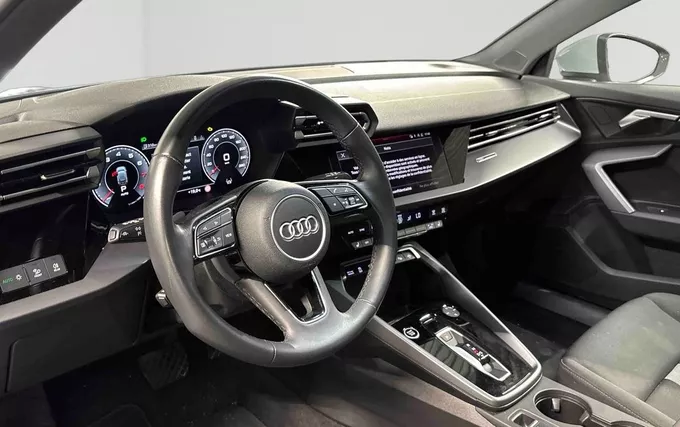 AUDI A3 Sportback 35 TFSI Mild Hybrid 150 S tronic 7 Business Executive photo 18 2132596