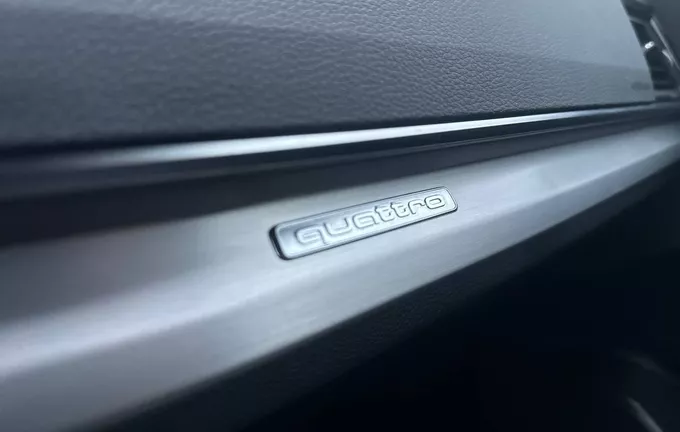 AUDI Q5 Sportback 50 TFSIe 299 S tronic 7 Quattro S line photo 19 2123578