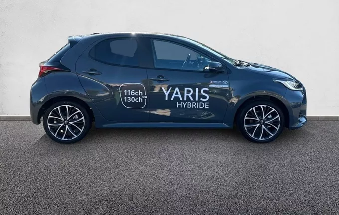 TOYOTA YARIS Hybride 116h Design extérieur côté droit 146404
