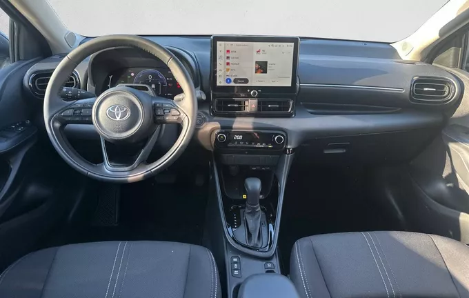 TOYOTA YARIS Hybride 116h Design photo 18 146404