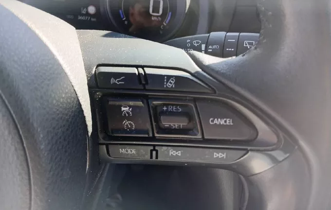 TOYOTA YARIS CROSS Hybride 116h 2WD Design photo 12 1103563