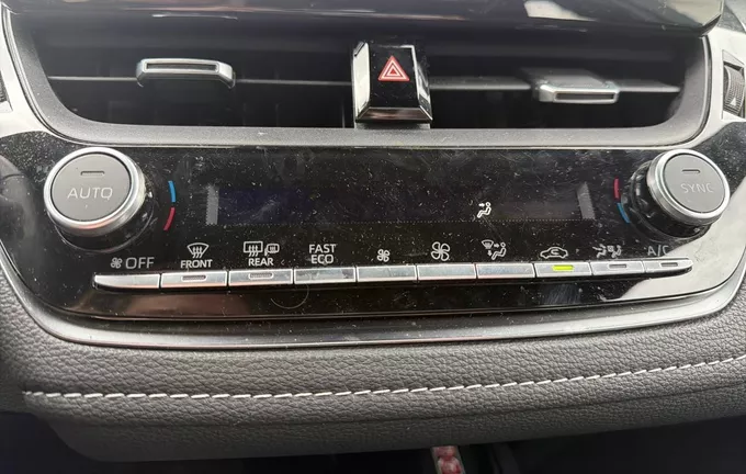 TOYOTA COROLLA Touring Sports Hybride 140ch Dynamic Business photo 14 1103105