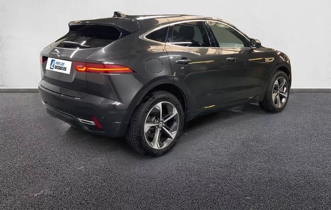 JAGUAR E-PACE P300e ch PHEV AWD BVA R-Dynamic SE extérieur trois quart arrière droit 2132177