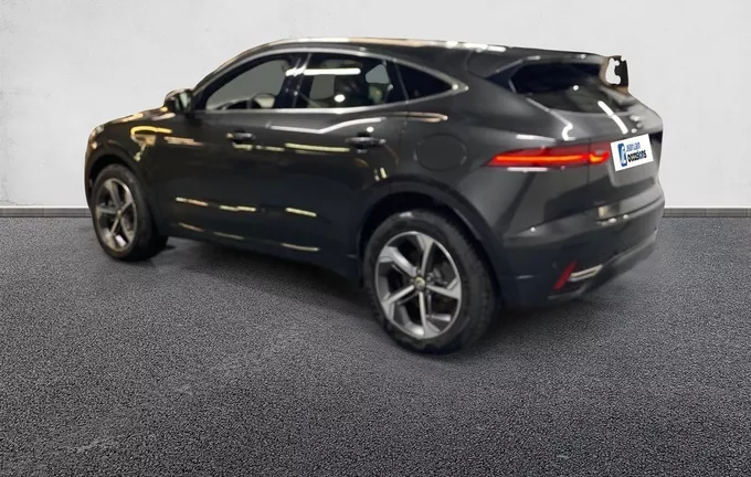 JAGUAR E-PACE P300e ch PHEV AWD BVA R-Dynamic SE extérieur trois quart arrière gauche 2132177