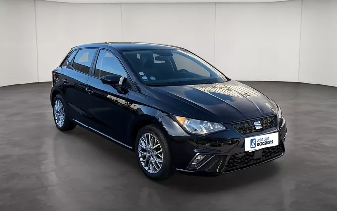 SEAT IBIZA 1.0 TSI 95 ch S/S BVM5 Urban extérieur trois quart avant droit 2132856