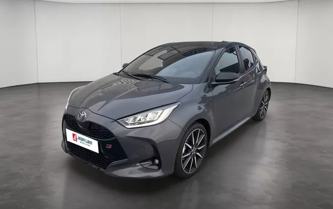 TOYOTA YARIS Hybride 130h GR Sport extérieur trois quart avant gauche 164379