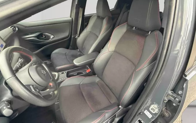 TOYOTA YARIS Hybride 130h GR Sport photo 11 164379