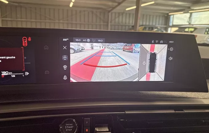 PEUGEOT 5008 Hybrid 136 e-DCS6 Allure photo 15 213483