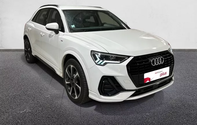 AUDI Q3 35 TDI 150 ch S tronic 7 S line extérieur trois quart avant droit 2124141