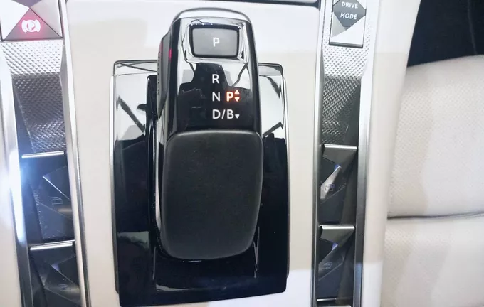 DS DS7 DS 7 Hybride Rechargeable E-Tense 300 EAT8 4x4 Opera photo 14 944911