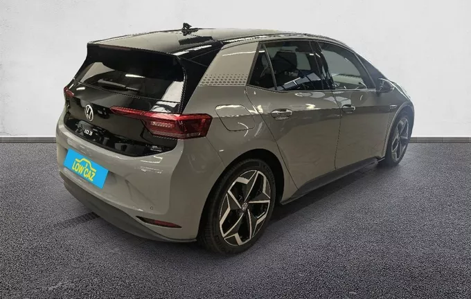 VOLKSWAGEN ID.3 204 ch Pro Performance Active extérieur trois quart arrière droit 213293