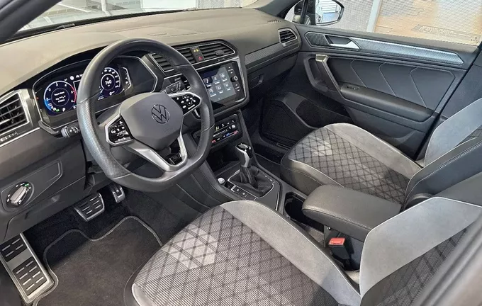 VOLKSWAGEN TIGUAN Allspace 2.0 TDI 150ch DSG7 R-Line photo 11 2131457